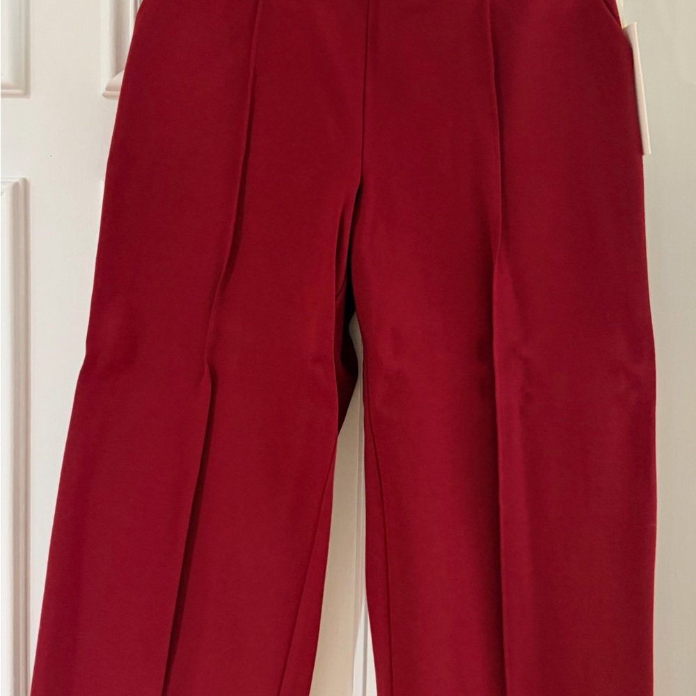 Chic Red Cropped Wide-Leg Pants